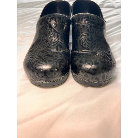 Dansko Womens EU42 Professional Slip On Clog Comfort Black Tooled Patent Leather - Picture 10 of 12